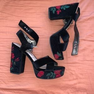 VELVET PLATFORM HEELS